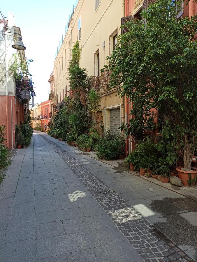 La Casetta Nel Centro Cagliari Eksteriør bilde